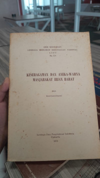 Image of Keseragaman Dan Aneka-Warna Masjarakat Irian Barat
